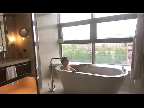 ❤️ Milzīgs skaistule kaislīgi trīc no viņas pussy vannas istabā ️❌ Seks video pie mums lv.niceporn-tv.ru ﹏